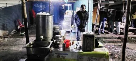 इसलामपुर बाजार में बदमाशों की गोलीबारी में एक युवक जख्मी, जाँच में जुटी पुलिस 1 A youth was injured in the firing of miscreants in Islampur market police engaged in investigation