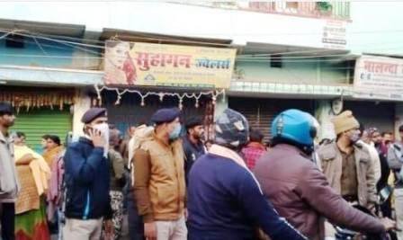 Bike riding miscreants shot gold businessman condition critical Patna referred 2