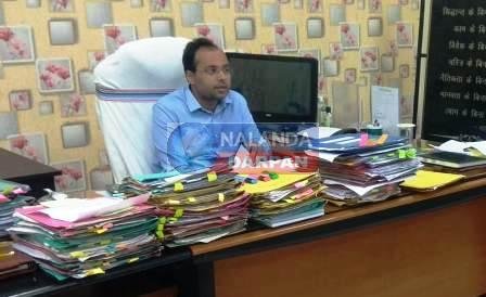 बिहार शरीफ सदर अस्पतालः अवैध वसूली मामले में डीएम ने दिया एफआईआर दर्ज करने के आदेश, लेकिन… बिहार शरीफ सदर अस्पतालः अवैध वसूली मामले में डीएम ने दिया एफआईआर दर्ज करने के आदेश, लेकिन…