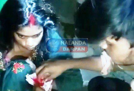 चुनाव प्रचार के दौरान सरपंच प्रत्याशी की बहन को ही फंसा लिया, ग्रामीणों ने कराई शादी 1 During the election campaign the sister of the sarpanch candidate was trapped the villagers got married