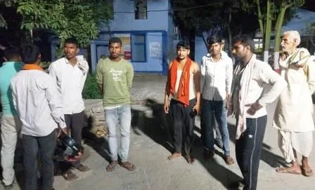 तेल्हाड़ा-इस्लामपुर मार्ग पर बाइक के धक्के से एक युवा किसान की मौत, भाई जख्मी 1 A young farmer died due to a bike accident on the Telhada Islampur road brother injured