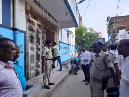 सशक्त स्थाई समिति की बैठक में नोकझोंक, कार्यपालक को दी जान मारने की धमकी 1 Clashes in the meeting of the strong standing committee threatening to kill the executive 1