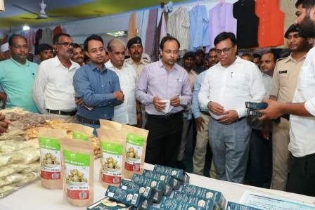 DM inaugurated Khadi fair cum entrepreneur market at Rajgir Malmas fair 2