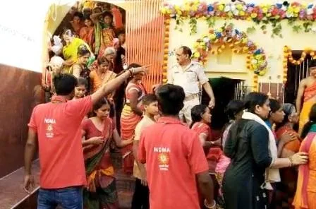 राजगीर मलमास मेला में दो दिनों में 60 हजार से अधिक श्रद्धालुओं ने ब्रम्हकुंड में लगाई आस्था की डुबकी 1 More than 60 thousand devotees took a dip of faith in Brahmakund in two days at Rajgir Malmas Mela 1