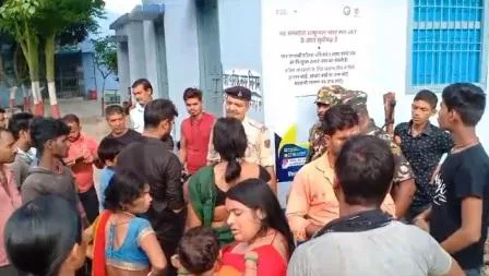 नूरसराय बाजार के हिलसा मोड़ पर युवक की दिनदहाड़े गोली मार कर हत्या 1 Young man shot dead in broad daylight at Hilsa turn of Noorsarai market