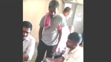 बिना चढ़ावा दिए यहाँ नहीं बनता है प्रमाण पत्र, बोले बीडीओ- कंप्लेन पर एक्शन डीएम को लेना है! 1 Certificate is not made here without offering said BDO DM has to take action on complaint