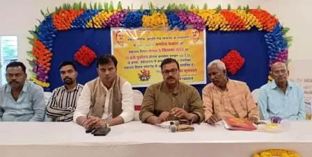 दलितों के मसीहा शहीद जगदेव बाबू की श्रद्धापूर्वक मनाई गई पुण्यतिथि 1 Death anniversary of martyr Jagdev Babu the messiah of Dalits celebrated with reverence 11