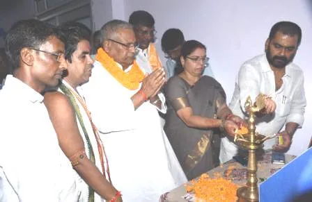 ज्ञान का खजाना होता है लाइब्रेरी : हरिनारायण सिंह 2 Library is a treasure of knowledge Harinarayan Singh 2