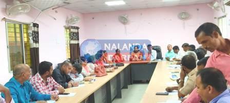 करायपरसुराय में हंगामेदार रही पंचायत समिति की बैठक, कई मुद्दों पर हुई गरमागरम बहस