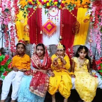 चंडी साईं कृष्ण इंटरनेशनल स्कूल में जन्माष्टमी पर कृष्ण-राधा को देख सभी ने कहा 'क्यूट' 1 Seeing Krishna Radha on Janmashtami in Chandi Sai Krishna International School everyone said cute 2