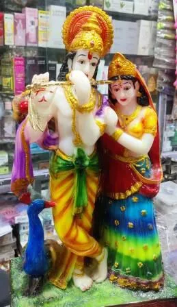 श्री कृष्ण जन्माष्टमी को लेकर बिहारशरीफ शहर के बाजारों में उमड़ी भीड़ में दुकानदार हुए गदगद 1 The shopkeepers in the crowd gathered in the markets of Biharsharif city on the occasion of Shri Krishna Janmashtami