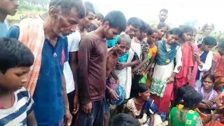 नालंदा में सुबह-सुबह बड़ा हादसा, गौरी-गणेश का विसर्जन करने गई तालाब में डूबी 5 बच्चियां, 2 की मौत 1 नालंदा में सुबह सुबह बड़ा हादसा गौरी गणेश का विसर्जन करने गई तालाब में डूबी 5 बच्चियां 2 की मौत