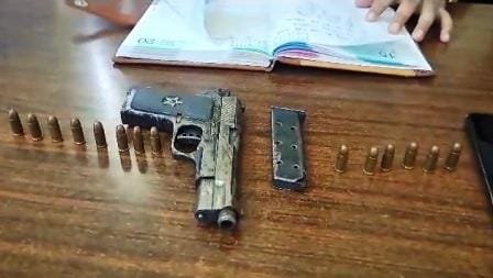 Youth shot dead two accused running away with 1 pistol and 14 live cartridges arrested 1