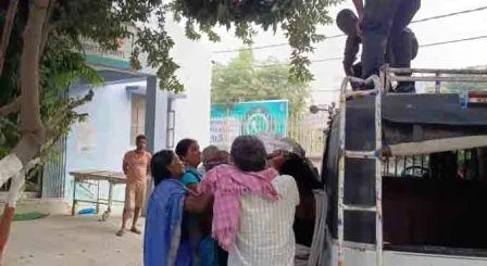 इस्लामपुर में ट्रेन से कटकर वृद्ध दंपति और कतरीसराय में ई-रिक्सा सवार की मौत 1 Old couple killed by train in Islampur and e rickshaw rider dies in Katrisarai