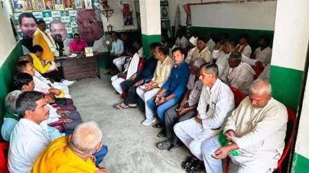 लोकसभा चुनाव एवं पार्टी मजबूती को लेकर एकंगरसराय में राजद ने की बैठक 1 RJD meeting in Ekangarsarai regarding Lok Sabha elections and party strengthening