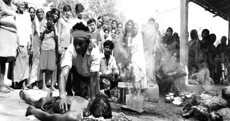 ओझा की झाड़-फूंक के चक्कर में सर्पदंश के शिकार बच्चा की मौत 1 ओझा की झाड़ फूंक के चक्कर में सर्पदंश के शिकार बच्चा की मौत