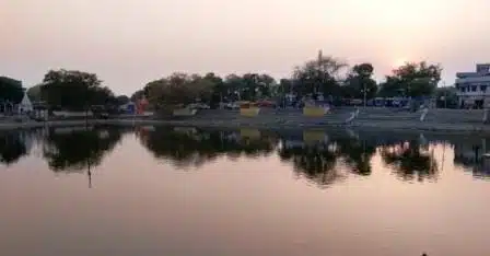 वैदिक काल से सूर्योपासना का केंद्र रहा है सूर्यपीठ बड़गांव, जानें महिमा 3 सूर्यपीठ बड़गांव 2