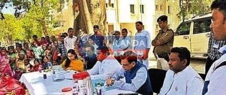 राजगीर अनुसूचित जाति बालिका विद्यालय में एडमिशन में अपनाया गजब तरीका 1 Amazing method adopted in admission in Rajgir Scheduled Caste Girls School