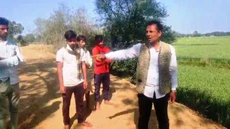 भ्रष्टाचारः ईंट सोलिंग में बिना मिट्टी का कार्य कराए निकाल लिए लाखों रुपए 11 Lakhs of rupees taken out in brick soling without doing any earth work