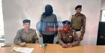 इस्लामपुर थानेदार ने जान पर खेलकर कुख्यात अपराधी मनीष पाण्डेय को दबोचा 7 Notorious criminal Manish Pandey caught firing on police cartridges recovered