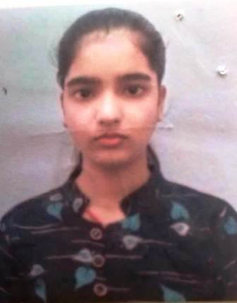 Sana of Nagarnausa wants to become a doctor after getting fourth rank in Bihar Board Inter Science