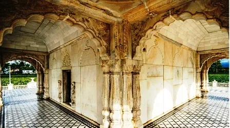 भगवान महावीर का महापरिनिर्वाण स्थल पावापुरी जल मंदिर, जहां दिया था अंतिम उपदेश 7 Pawapuri Water Temple the place of Mahaparinirvana of Lord Mahavir where he gave his last sermon 2