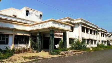 बिहार का एकलौता बीड़ी श्रमिक अस्पताल, जहां कराह रही है जार्ज साहब की आत्मा 9 बीड़ी श्रमिक अस्पताल बिहारशरीफ