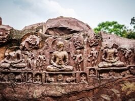 Know the world's most mysterious cave i.e. Rajgir Son Bhandar (4)