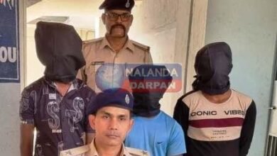 Three thieves arrested red handed while opening stolen tractor part