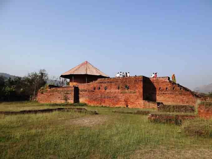 Maniyar Math Rajgir Maniyar Monastery (9)