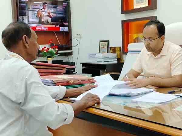 Nalanda DM meeting Instructions to select public utility schemes 2