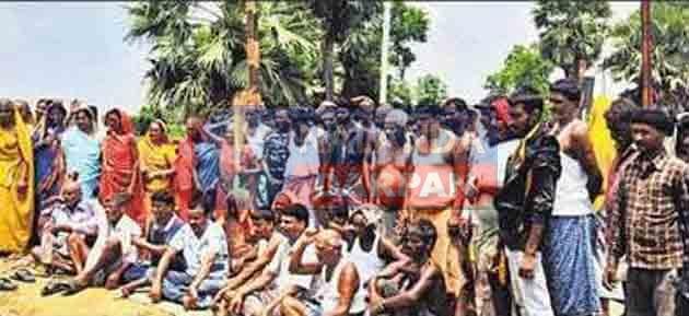 Fatuha-Islampur railway line route: ग्रामीणों ने पुलिस बल के साथ पहुंचे रेलवे टीम को खदेड़ा