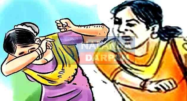 Government school case: दो शिक्षिकाओं के बीच जमकर हुई गाली-गलौज, झोंटी-झोंटव्वल और लप्पड़-थप्पड़ 6 Government school case There was a lot of abuse pushing and slapping between two female teachers