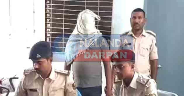 Fake sub-inspector arrested It cost the young man dearly to try to intimidate the trainee woman sub-inspector with his uniform