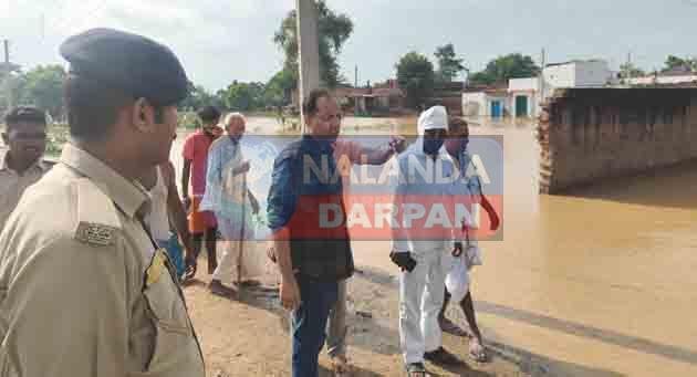 नालंदा में बाढ़, डीएम ने किया निरीक्षण, राहत कार्य सुनिश्चित करने का आदेश