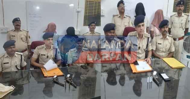 एकंगरसराय-औंगारी में 3 देशी कट्टा और 5 कारतूस के साथ 4 बदमाश धराए 6 4 miscreants arrested with 3 country-made pistols and 5 cartridges in Ekangasarai-Aungari