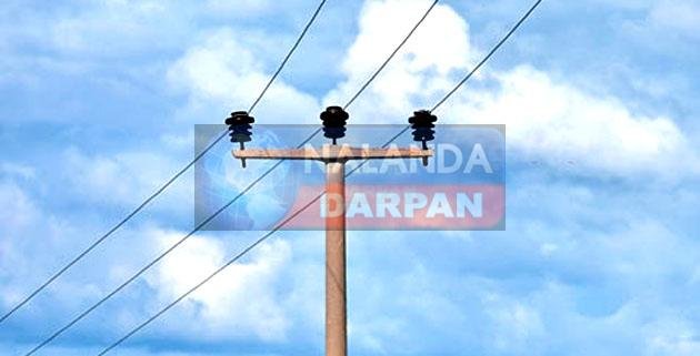 बिजली पोल गाड़ने में फर्जीवाड़ा उजागर: विधायक की जमीन बचाने के लिए हुई धांधली