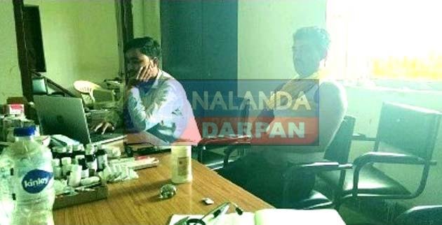इस प्राथमिक स्वास्थ्य केंद्र में डाटा एंट्री ऑपरेटर करता है ईलाज, डॉक्टर संभालता है निजी क्लीनिक
