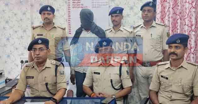 ई-रिक्शा चालक हत्या-लूटकांड का 3 माह बाद हुआ खुलासा, जानें पूरा सनसनीखेज मामला 7 RMP murder case solved 2 youths including main suspect arrested