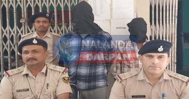 रामघाट धरमपुर पुल के पास बरामद महिला के शव की हुई शिनाख्त, पति और ससुर गिरफ्तार 2 The body of the woman found near Ramghat Dharampur bridge was identified, husband and father-in-law arrested