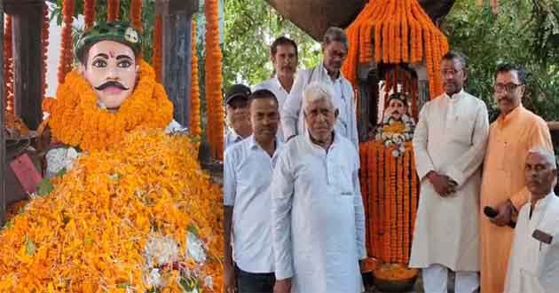 Martyr Pramod's 27th martyrdom day celebrated with pride in Islampur