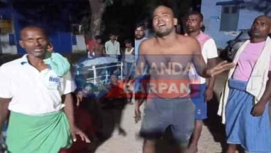 Two friends died together after coming in contact with a live electric wire laid in the corn fields