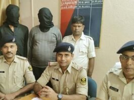 Arms smuggling racket busted in Telmar police station area 2 smugglers arrested with 7 pistols