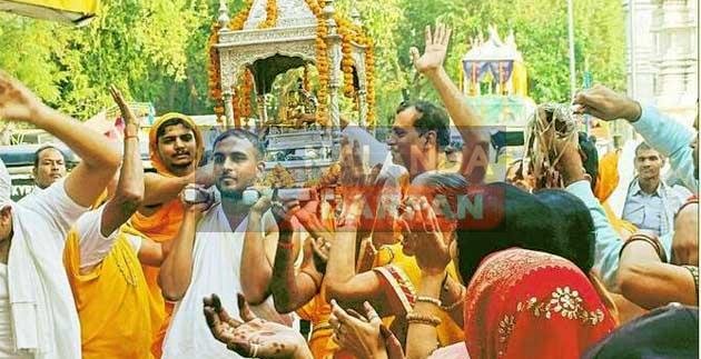 पावापुरी महोत्सव: भगवान महावीर की भव्य शोभायात्रा, 51 किलो का महापरिनिर्वाण लड्डू अर्पण Pavapuri Festival Grand procession of Lord Mahavir, offering of 51 kg Mahaparinirvana Laddu