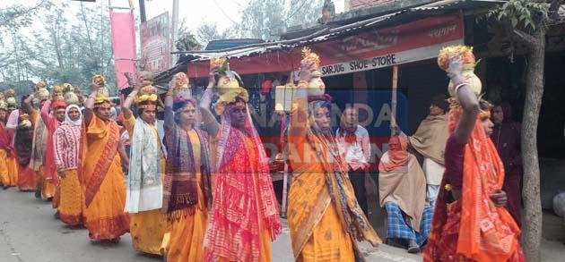 माँ भगवती सप्त चण्डी पांच कुण्डीय महायज्ञ को लेकर निकाली गई भव्य कलश शोभायात्रा 9 Grand Kalash procession taken out for Maa Bhagwati Sapt Chandi Panch Kundiya Mahayagya