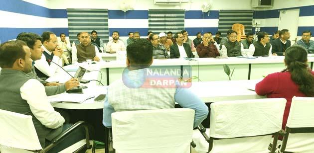 DM ने बैठक कर दिए कई बड़े आदेश, अफसरों को सौंपी अहम जिम्मेदारियां 8 Nalanda DM held a meeting and issued several important orders, assigned important responsibilities to officers