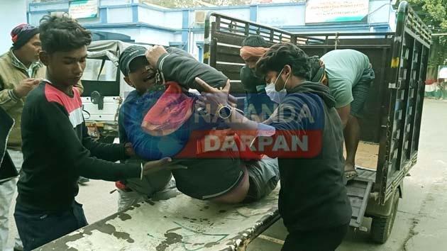 ई-रिक्शा चालक की दिनदहाड़े गोली मारकर हत्या से इलाके में दहशत Terror in the area due to the murder of an e-rickshaw driver by shooting him in broad daylight