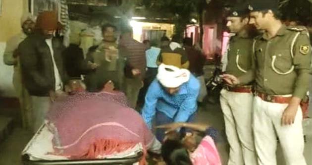 राजगीर में ट्रक की टक्कर से बाइक सवार अज्ञात युवती समेत तीन की मौत 9 Three people including an unknown girl riding a bike died in a collision with a truck in Rajgir