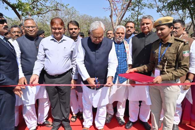 CM inaugurated the bird aviary in Rajgir Zoo Safari