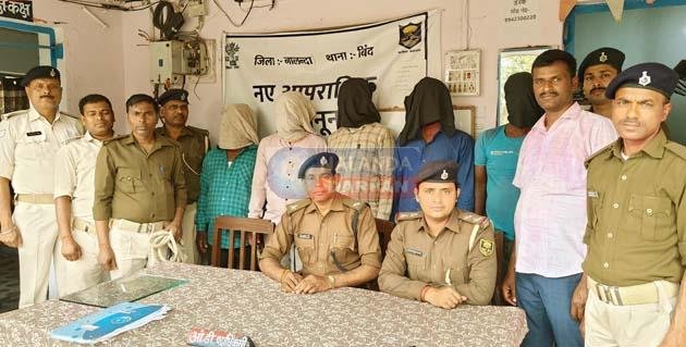 सनसनीखेज अपहरण: पुलिस की तेज कार्रवाई, 2 अपहृत सकुशल बरामद, 5 अपहर्ता गिरफ्तार 2 Sensational kidnapping: Due to swift action by police, 2 kidnapped persons were recovered safely, 5 kidnappers were arrested